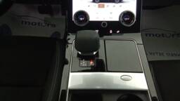 LAND ROVER RANGE ROVER VELAR Range Rover Velar 2.0L P400e PHEV 404