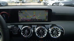 MERCEDES CLASSE A Classe A AMG Line 250 e 8G-DCT