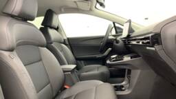 MG MG4 MG4 ELECTRIC 64KWH - 150 KW 2WD LUXURY