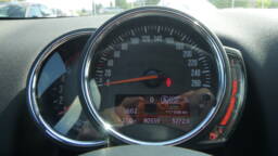 MINI COUNTRYMAN F60 Mini Countryman suréquipée 150 ch ALL4 BVA8 - Cooper D + Jantes 18"