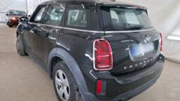 MINI COUNTRYMAN F60 LCI Countryman 102 BVA7 One Essential