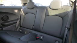 MINI HATCH 3 PORTES ELECTRIC F56 BEV LCI Hatch 3 Portes Cooper SE 184 ch - Edition Camden +Toit