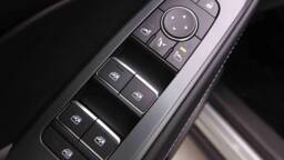 NISSAN QASHQAI QASHQAI 1.3 DIG-T 158 X-Tronic N-Connecta