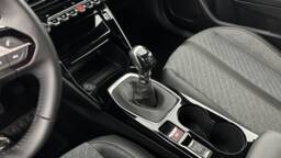 PEUGEOT 2008 2008 1.2 PureTech 100ch Allure