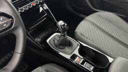 PEUGEOT 2008 2008 1.2 PureTech 100ch Allure