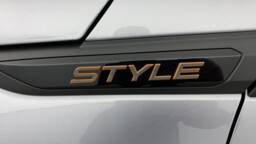 PEUGEOT 2008 2008 100 S&S BVM6 Style