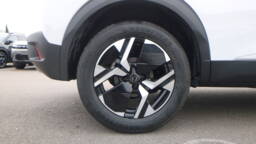 PEUGEOT 2008 2008 PureTech 130 S&S EAT8 - GT