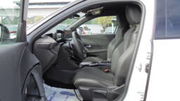 PEUGEOT 2008 2008 Hybrid 145 e-DCS6 GT