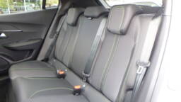 PEUGEOT 2008 2008 Hybrid 145 e-DCS6 GT +Toit pano