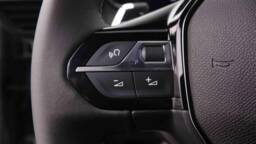 PEUGEOT 2008 BUSINESS 2008 1.2 HYBRID 145 eDCS6 Allure