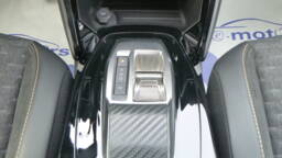 PEUGEOT 2008 2008 PureTech 130 S&S EAT8 - Roadtrip