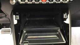 PEUGEOT 2008 2008 Hybrid 145 e-DCS6 GT