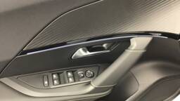 PEUGEOT 2008 2008 Hybrid 145 e-DCS6 GT