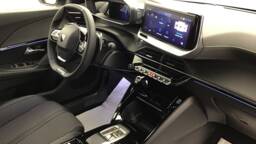 PEUGEOT 2008 2008 Hybrid 145 e-DCS6 GT