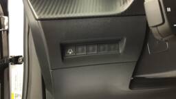 PEUGEOT 2008 2008 Hybrid 145 e-DCS6 GT