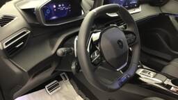 PEUGEOT 2008 2008 Hybrid 145 e-DCS6 GT