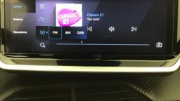 PEUGEOT 2008 2008 Hybrid 145 e-DCS6 GT