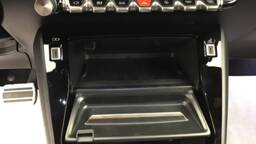 PEUGEOT 2008 2008 Hybrid 145 e-DCS6 GT