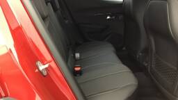 PEUGEOT 2008 2008 Hybrid 145 e-DCS6 GT