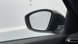 PEUGEOT 2008 2008 II(2) 1.2 Hybrid 136ch GT e-DCS6