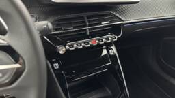 PEUGEOT 2008 2008 II(2) 1.2 Hybrid 136ch GT e-DCS6