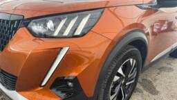 PEUGEOT 2008 II 2008 II Puretech 130 s&s eat8 gt line