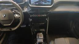 PEUGEOT 2008 2008 NOUVEAU Hybrid 145 e-DCS6 GT