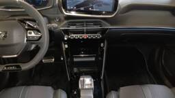 PEUGEOT 2008 2008 NOUVEAU Hybrid 145 e-DCS6 GT