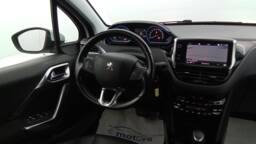 PEUGEOT 2008 2008 PureTech 110 EAT6 Allure