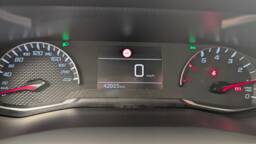 PEUGEOT 2008 2008 PureTech 130 S&S BVM6 Allure