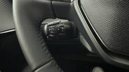 PEUGEOT 208 208 1.2 Hybrid 110ch Allure e-DCS6