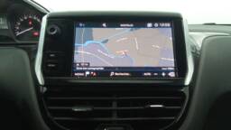 PEUGEOT 208 208 1.2 PureTech 82 Active +GPS