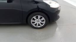 PEUGEOT 208 AFFAIRE 208 Affaire PureTech 82 Premium Pack+ PDC AR