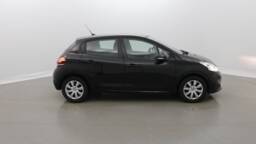 PEUGEOT 208 AFFAIRE 208 Affaire PureTech 82 Premium Pack+ PDC AR
