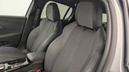 PEUGEOT 208 208 Hybrid 136 e-DCS6 GT