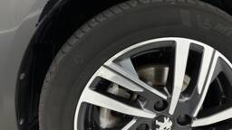 PEUGEOT 208 208 II 1.2 PureTech 100ch Allure EAT8