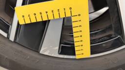 PEUGEOT 208 208 PureTech 100 S&S BVM6 Allure