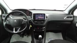 PEUGEOT 208 208 PureTech 110 Allure