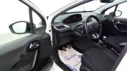 PEUGEOT 208 208 PureTech 110 Allure