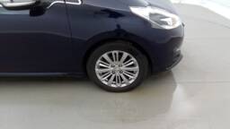 PEUGEOT 208 208 PureTech 110 Allure