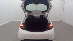 PEUGEOT 208 208 PureTech 82 BVM5 Active