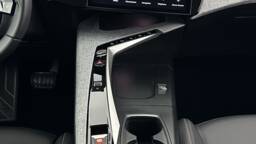 PEUGEOT 3008 3008 1.2 Hybrid 136ch Allure e-DCS6