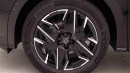 PEUGEOT 3008 BUSINESS 3008 145 e-DSC6 HYBRID Allure