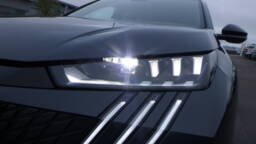 PEUGEOT 3008 3008 Hybrid 145 e-DCS6 GT