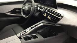 PEUGEOT 3008 3008 GT HYBRID 145 e-DCS6