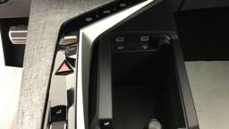 PEUGEOT 3008 3008 GT HYBRID 145 e-DCS6