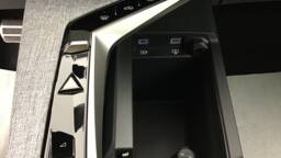 PEUGEOT 3008 3008 GT HYBRID 145 e-DCS6