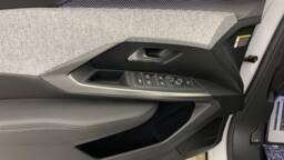 PEUGEOT 3008 3008 Hybrid 145 e-DCS6 GT