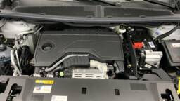 PEUGEOT 3008 3008 Hybrid 145 e-DCS6 GT