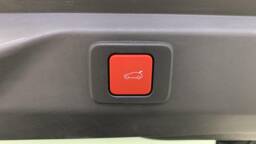 PEUGEOT 3008 3008 Hybrid 145 e-DCS6 GT